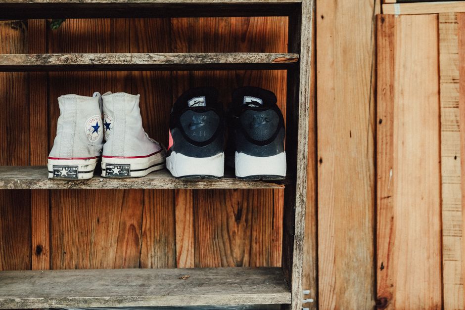 Rangement des chaussures dans une chambre : 7 idées malines
